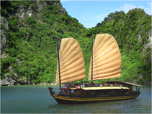 halong boat